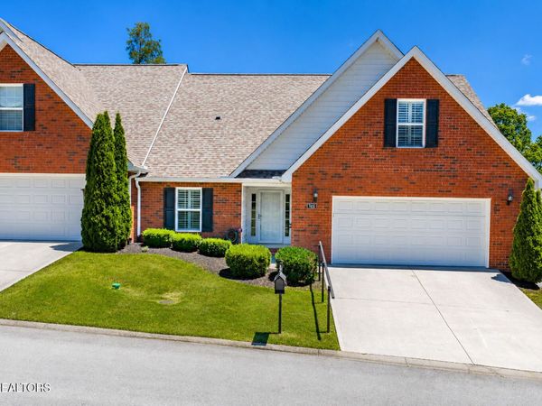 7410 Tylers Garden Way, Knoxville, TN 37918