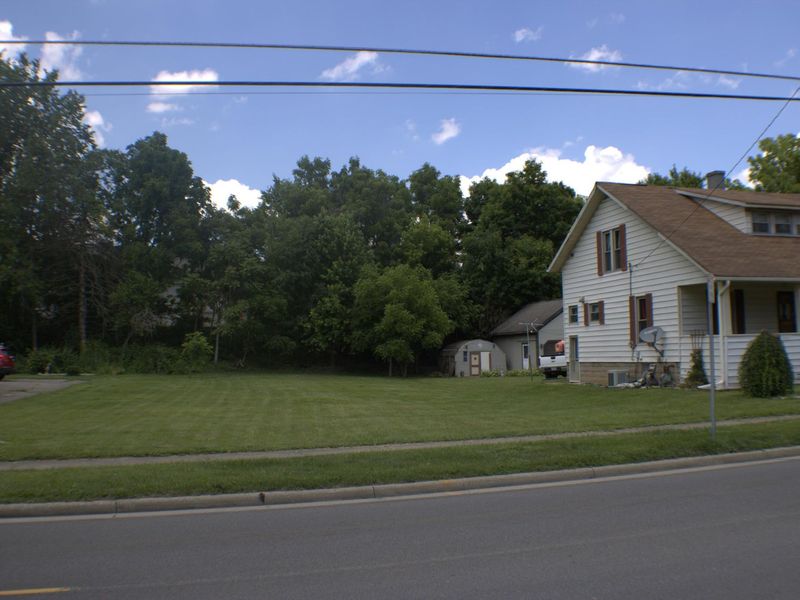 334 W High Street, Mount Gilead, OH 43338 Photo 2