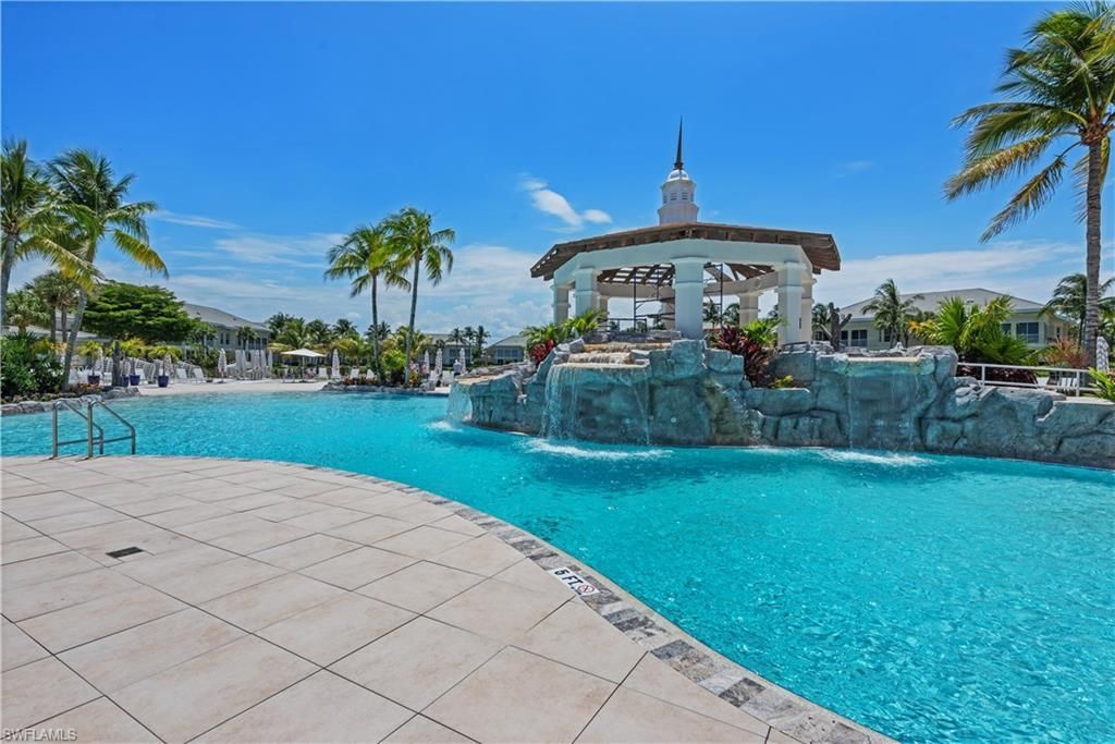 275 Indies Way, Unit 805, Naples, FL 34110 Photo