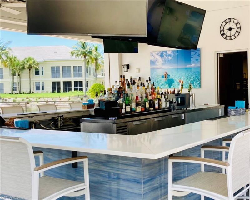 275 Indies Way, Unit 805, Naples, FL 34110 Photo