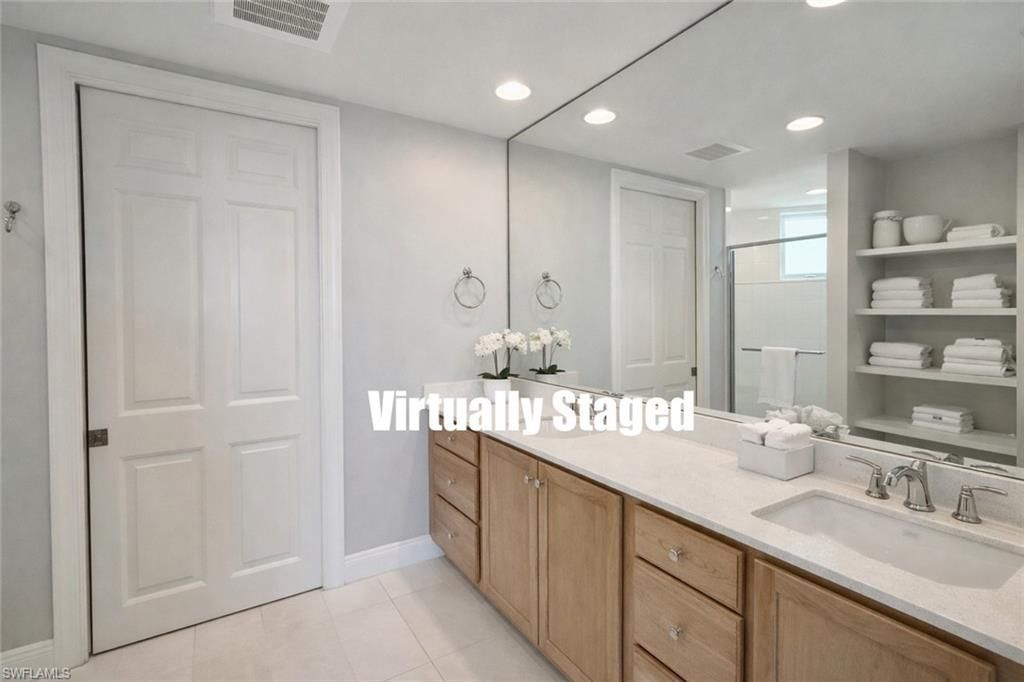 275 Indies Way, Unit 805, Naples, FL 34110 Photo