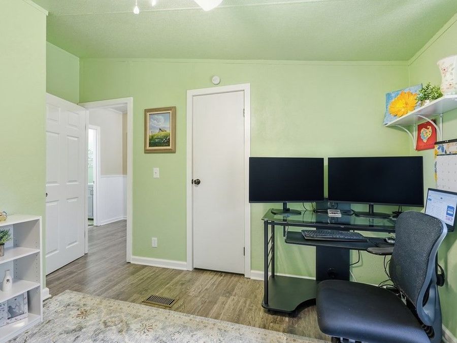 Property Image 21