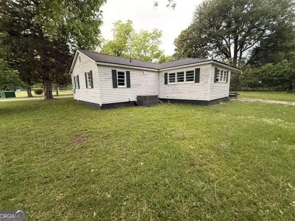 105 Jackson Street, Byron, GA 31008