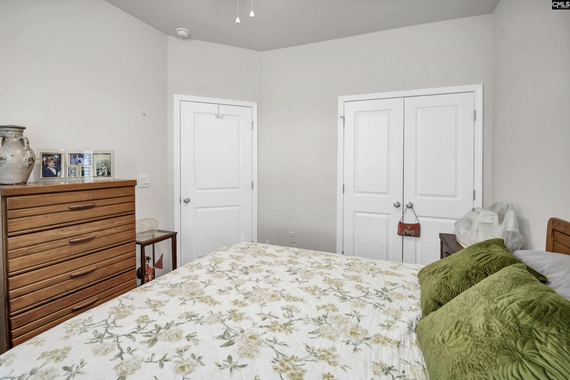 28-b Briar Forest Drive  Photo 12
