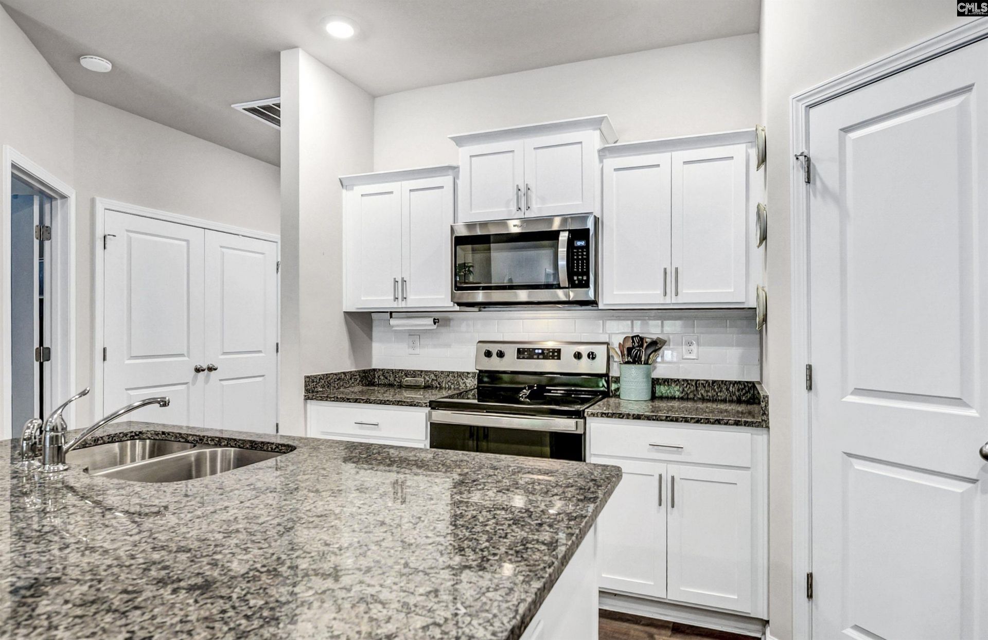 28-b Briar Forest Drive  Photo 38