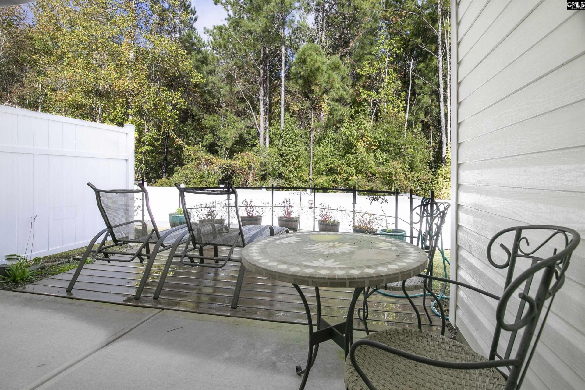 28-b Briar Forest Drive  Photo 4
