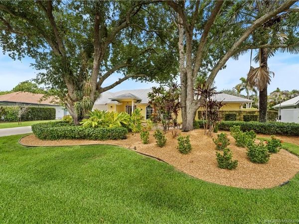 972 SW Hunt Club Circle, Palm City, FL 34990