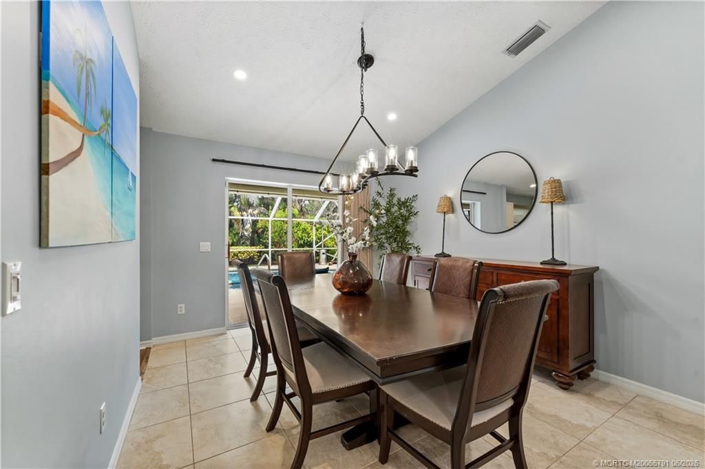 972 SW Hunt Club Circle, Palm City, FL 34990 Photo
