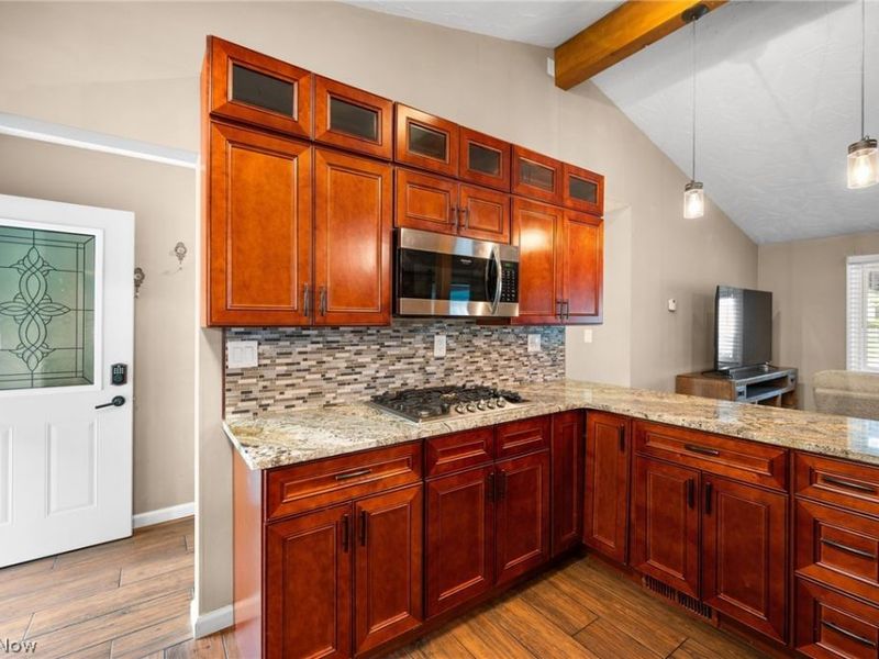 8498 Hallnorth Drive, Mentor, OH 44060 Photo 9