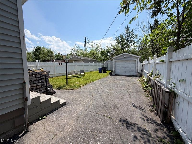 12310 Griffing Avenue, Cleveland, OH 44120 Photo 2