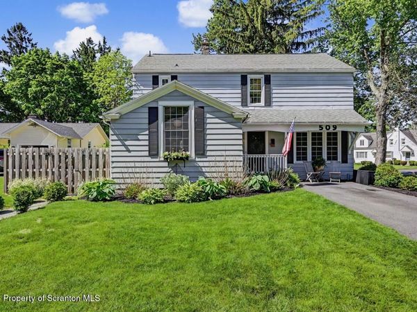 509 Glenburn Road, Clarks Summit, PA 18411