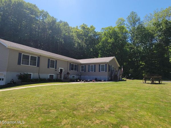 1561 Keelersburg Road, Tunkhannock, PA 18657