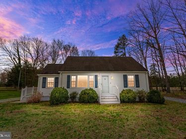 7096 LADYSMITH ROAD, RUTHER GLEN, VA 22546