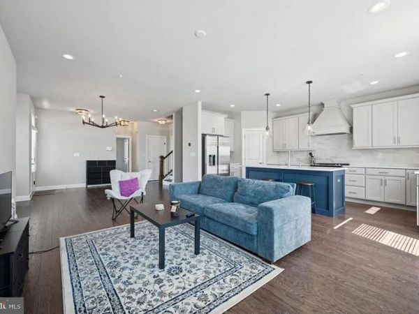 212 FOXHEDGE ROAD , CHALFONT, PA 18914