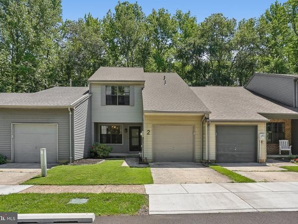 2 CRESTWICK COURT, MEDFORD, NJ 08055