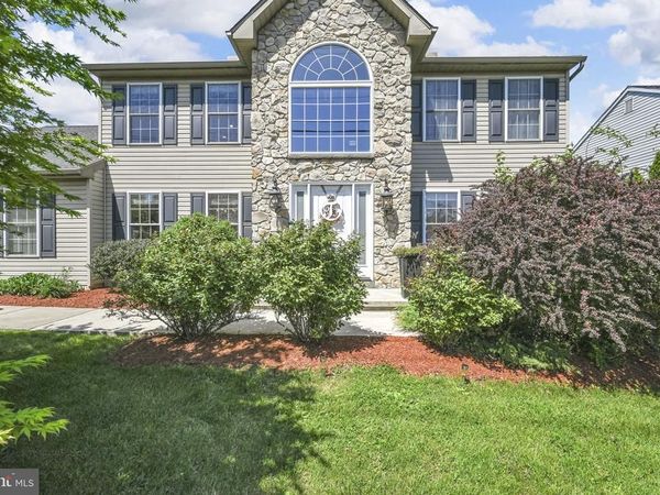 510 MARTINS ROAD, READING, PA 19608