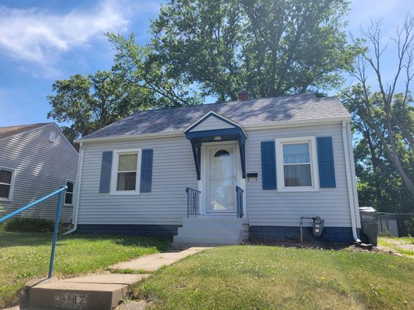 2142 Frisco Drive , Davenport, IA 52804