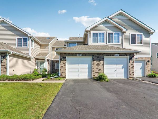 1064 Ripple Ridge , Darien, IL 60561