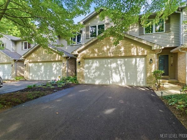 805 N First Street , Elburn, IL 60119