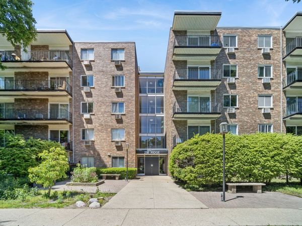 250 Ridge Avenue , Unit 1C, Evanston, IL 60202