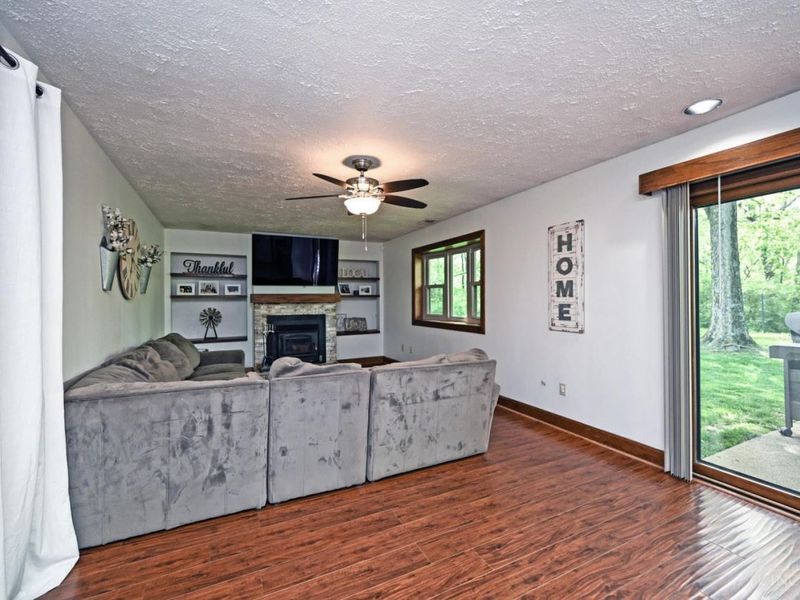 2987 W Pekin Road, Clearcreek Twp., OH 45066 Photo 15