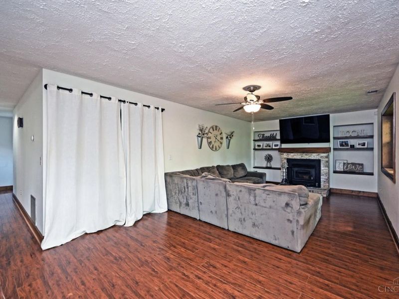 2987 W Pekin Road, Clearcreek Twp., OH 45066 Photo 16