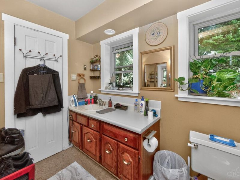 2125 Pinney Lane, Springfield Twp., OH 45231 Photo 16