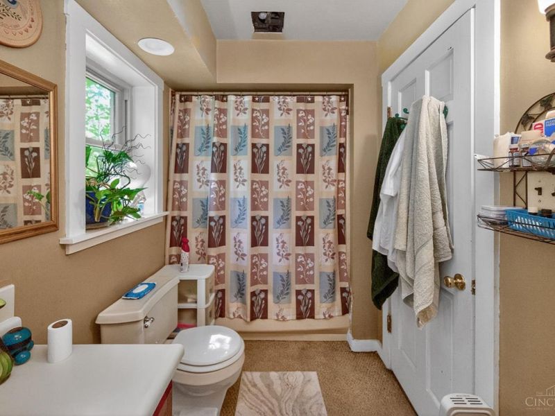 2125 Pinney Lane, Springfield Twp., OH 45231 Photo 17
