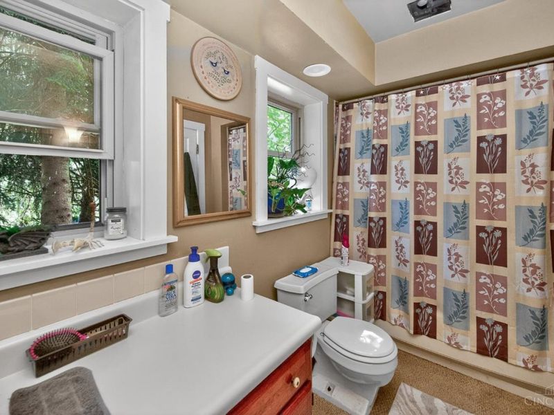 2125 Pinney Lane, Springfield Twp., OH 45231 Photo 18