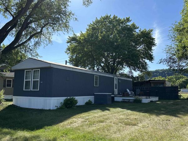 14 N 1st Street, Unit 14, Harpers Ferry, IA 52146
