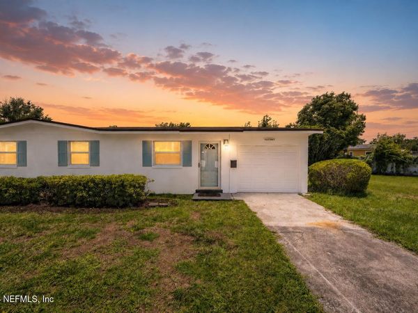 1705 MINDANAO Drive, Jacksonville, FL 32246