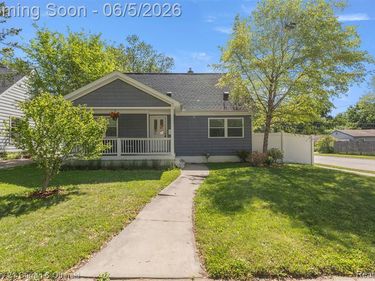 2012 Cummings Avenue, Berkley, MI 48072