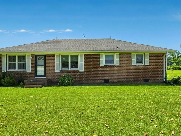 520 Lake Road, Hertford, NC 27944