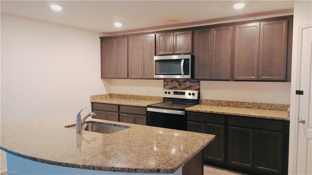 244 Loadstar St, Fort Myers, FL 33913 Photo