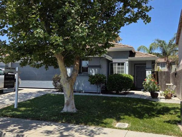 109 James Burke Ave , Patterson, CA 95363