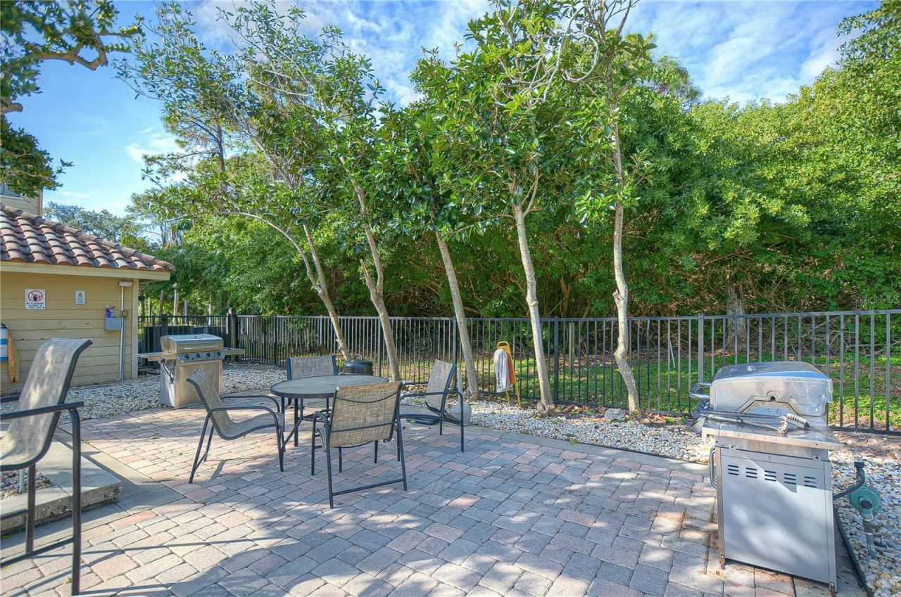 11901 4th Street N, Unit 4206, Saint Petersburg, FL 33716 Photo