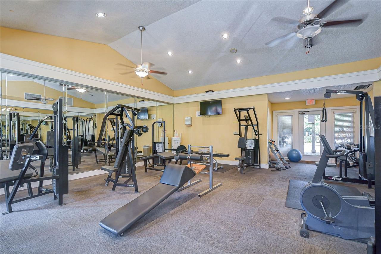 11901 4th Street N, Unit 4206, Saint Petersburg, FL 33716 Photo