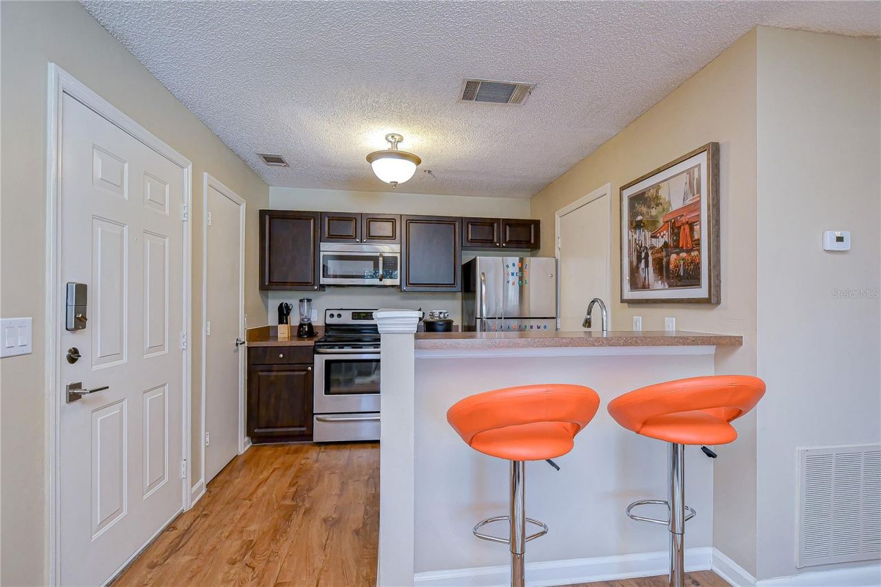 11901 4th Street N, Unit 4206, Saint Petersburg, FL 33716 Photo