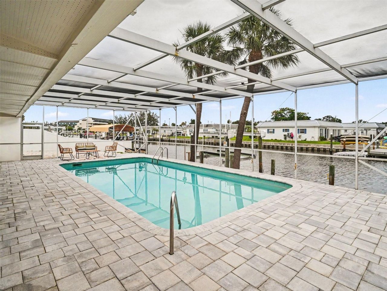 9911 Royal Palm Drive, Bradenton, FL 34210 Photo