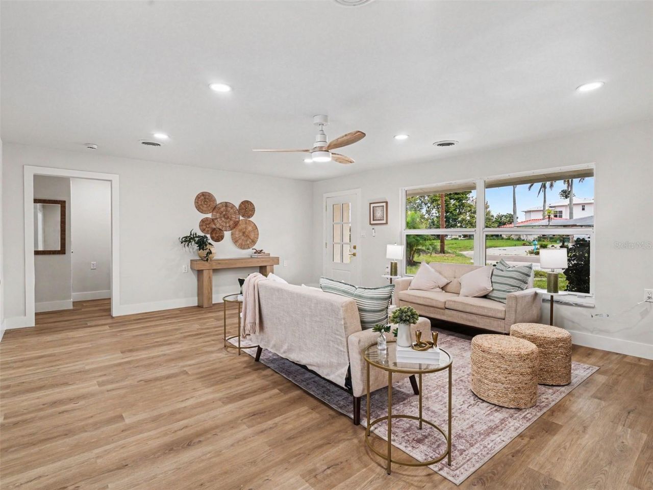 9911 Royal Palm Drive, Bradenton, FL 34210 Photo