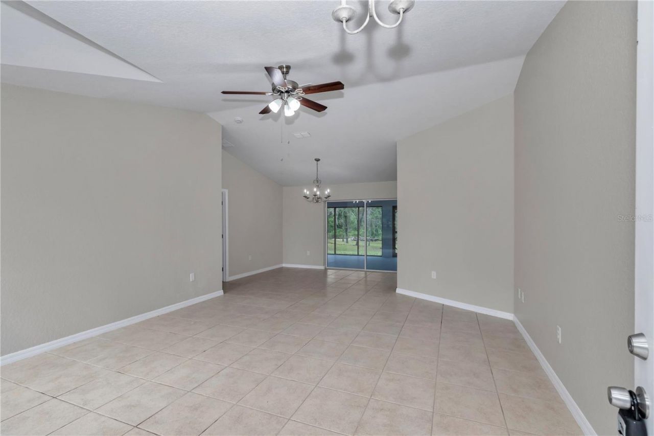 13931 SE 25th Street , Morriston, FL 32668 Photo