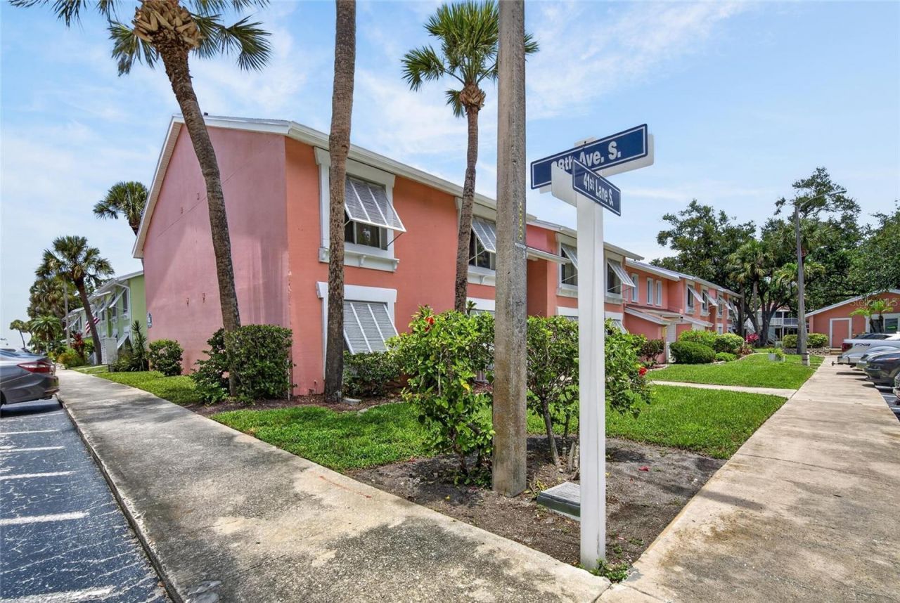 3795 41st Lane S, Unit A, Saint Petersburg, FL 33711 Photo