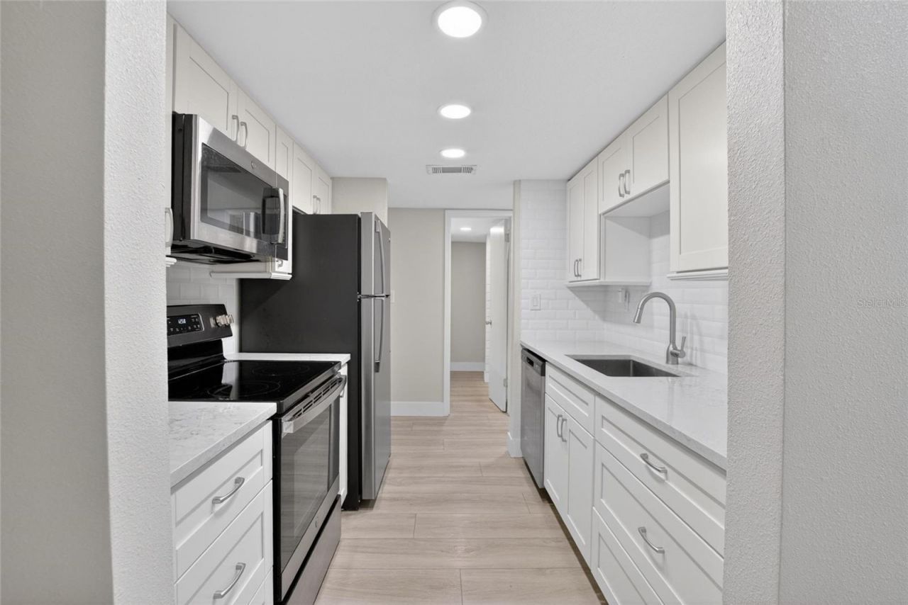 3795 41st Lane S, Unit A, Saint Petersburg, FL 33711 Photo