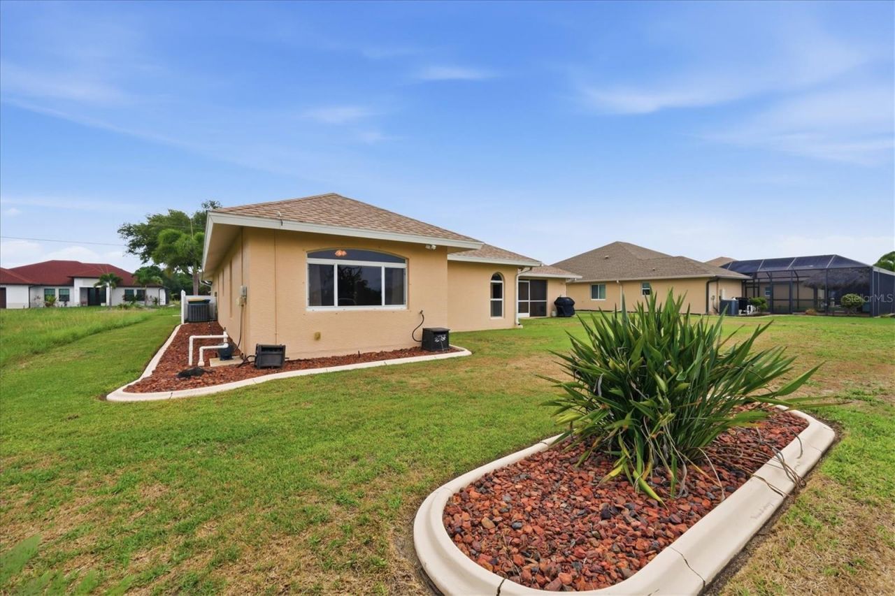 82 Pinehurst Place , Rotonda West, FL 33947 Photo