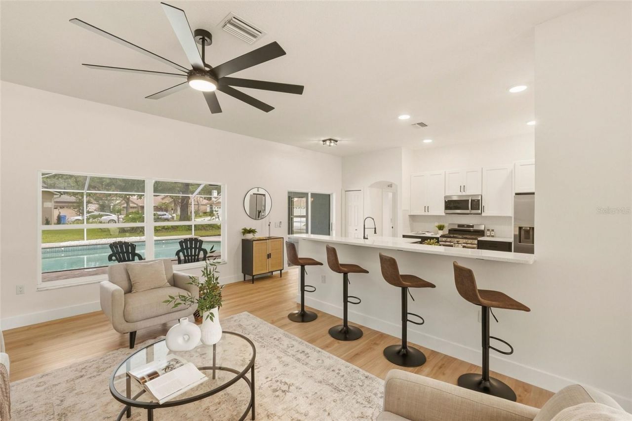 10117 Whisper Pointe Drive , Tampa, FL 33647 Photo