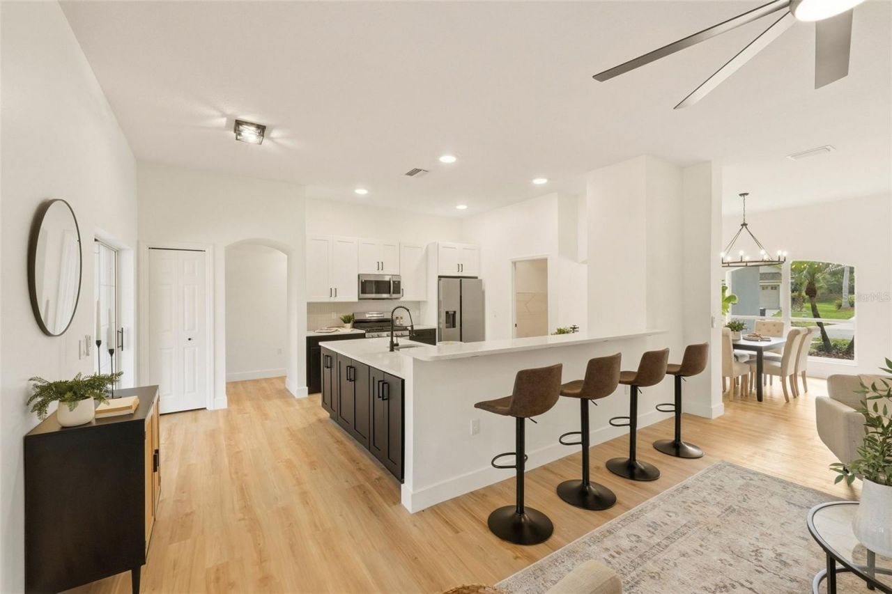 10117 Whisper Pointe Drive , Tampa, FL 33647 Photo