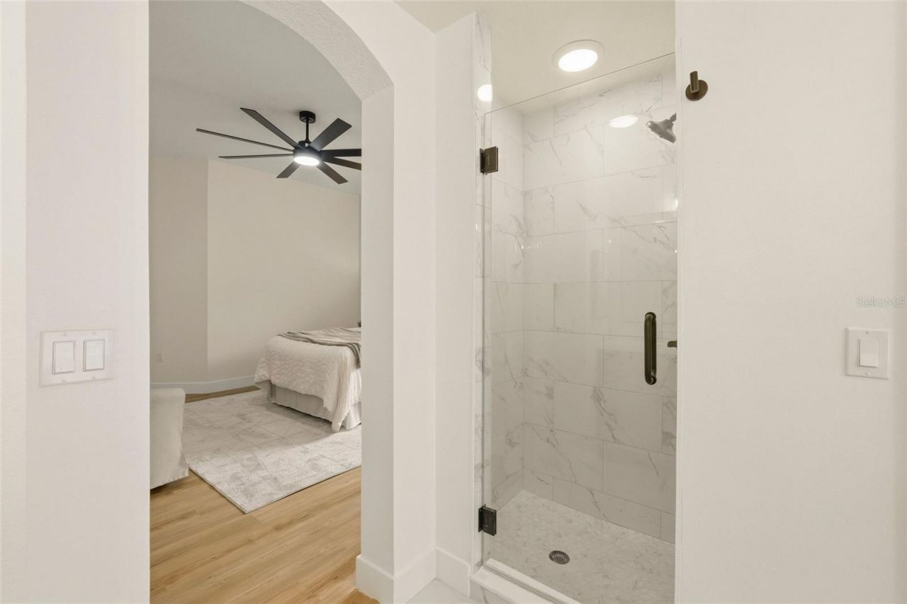 10117 Whisper Pointe Drive , Tampa, FL 33647 Photo
