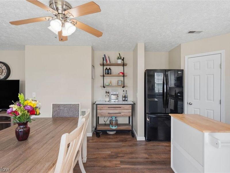 8764 Ashton Place Drive, North Ridgeville, OH 44039 Photo 13