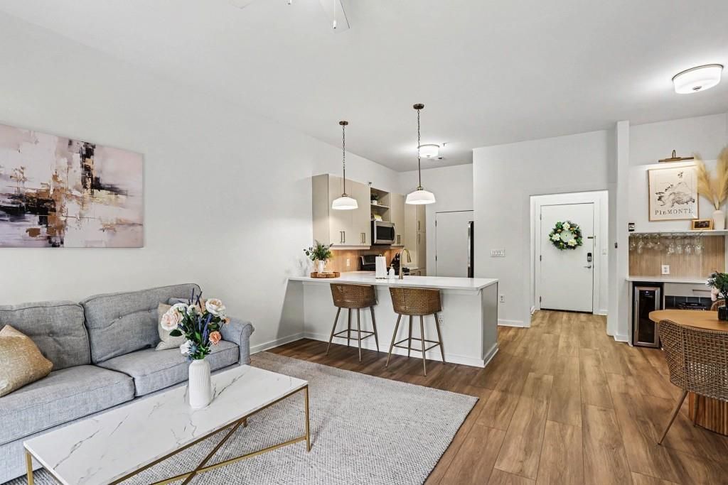 870 Inman Village Parkway Ne, Unit 424, Atlanta, GA 30307 Main Photo