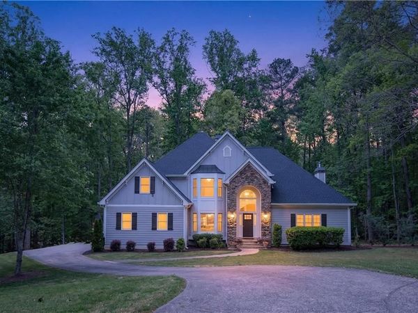 2090 Double Creek Lane, Alpharetta, GA 30004